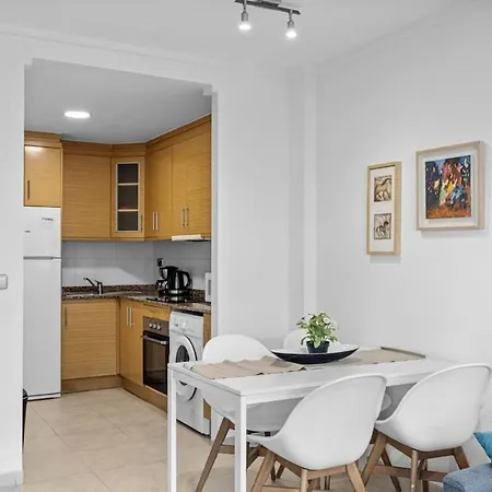 Beautiful In Hills Apartment *